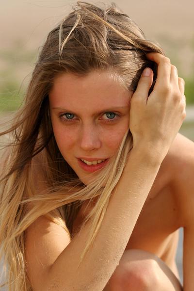 Alluring fairy nibbling on fruit while taking a skinny tip in Met Art set Touche